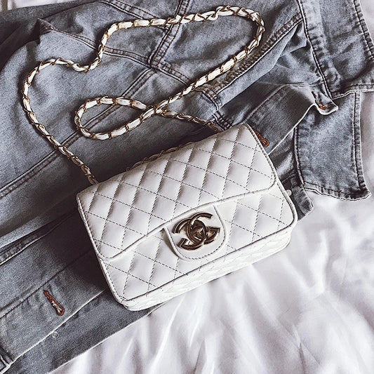 Luxury White Leather GG Purse